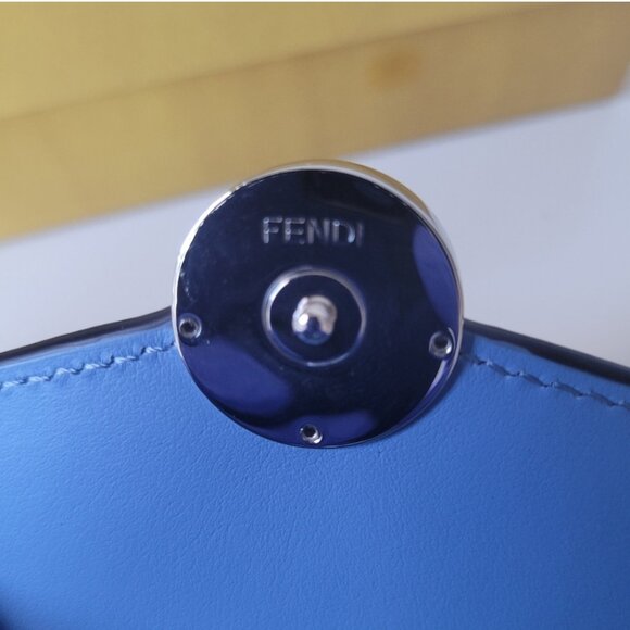 FENDI Continental Envelope Wallet On Chain - Picture 7 of 15